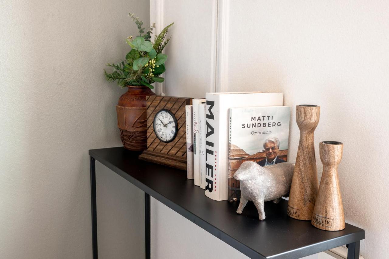 2Ndhomes Cozy Helsinki Center Studio With Park View ภายนอก รูปภาพ