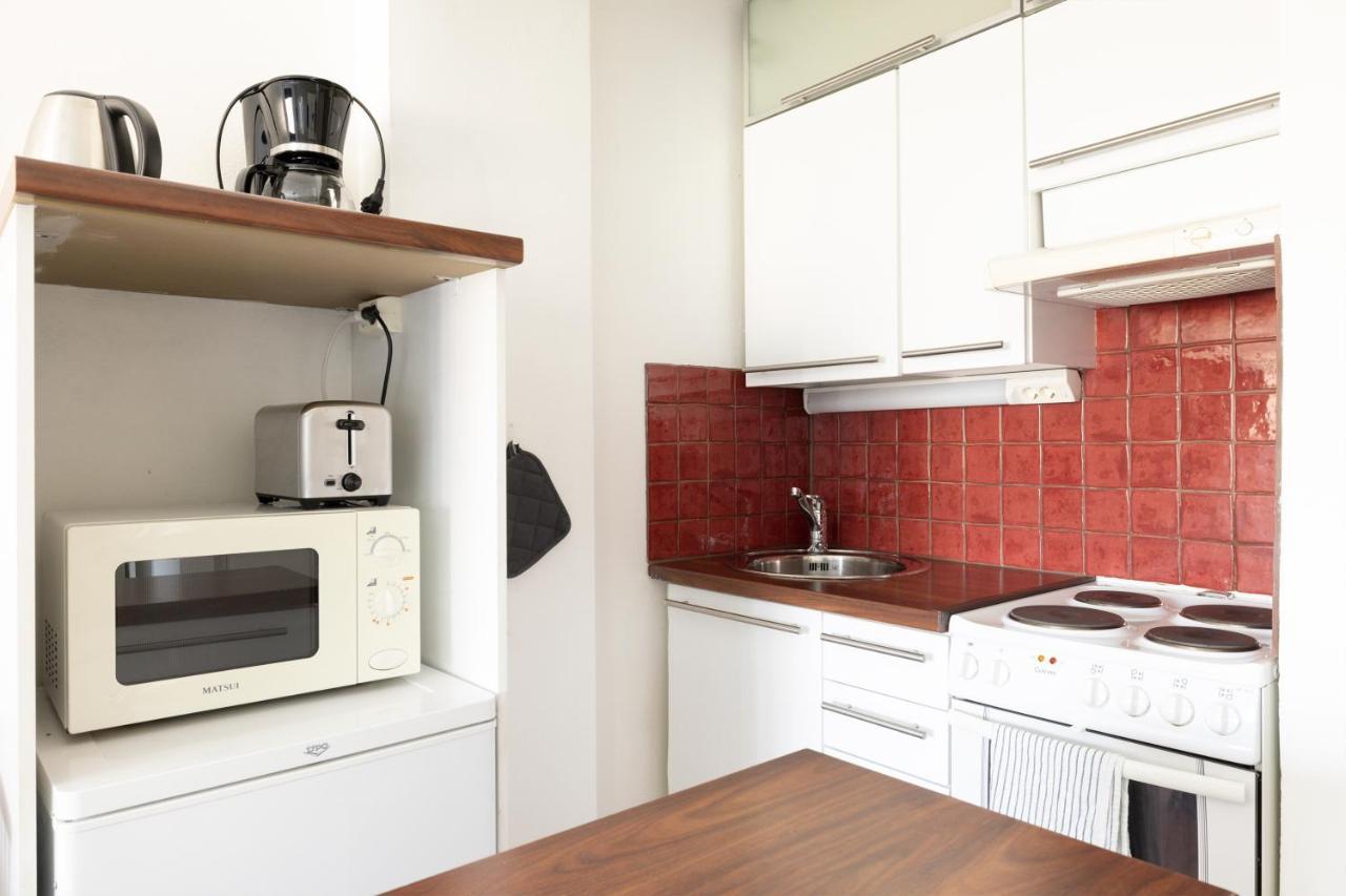 2Ndhomes Cozy Helsinki Center Studio With Park View ภายนอก รูปภาพ