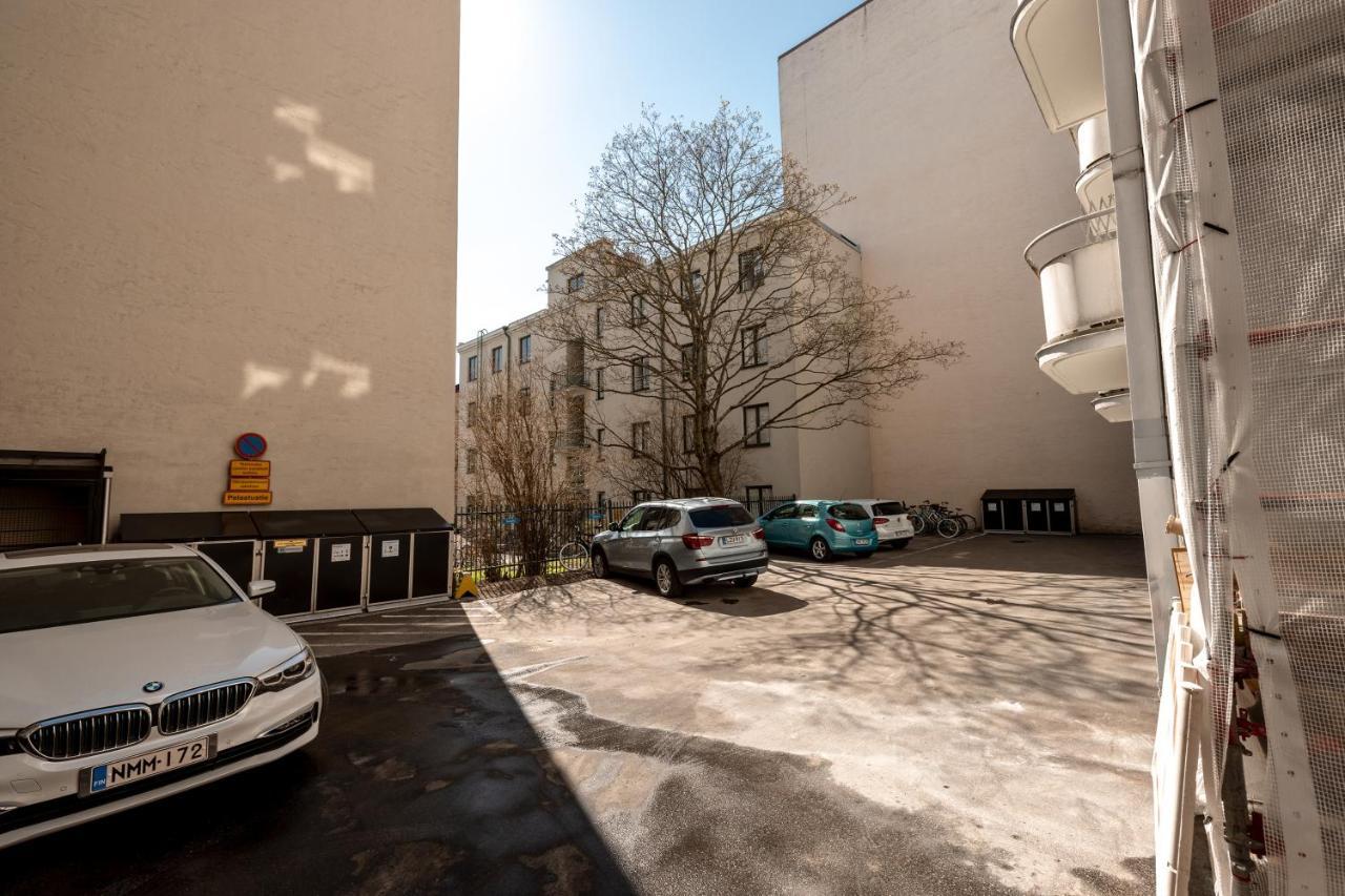 2Ndhomes Cozy Helsinki Center Studio With Park View ภายนอก รูปภาพ